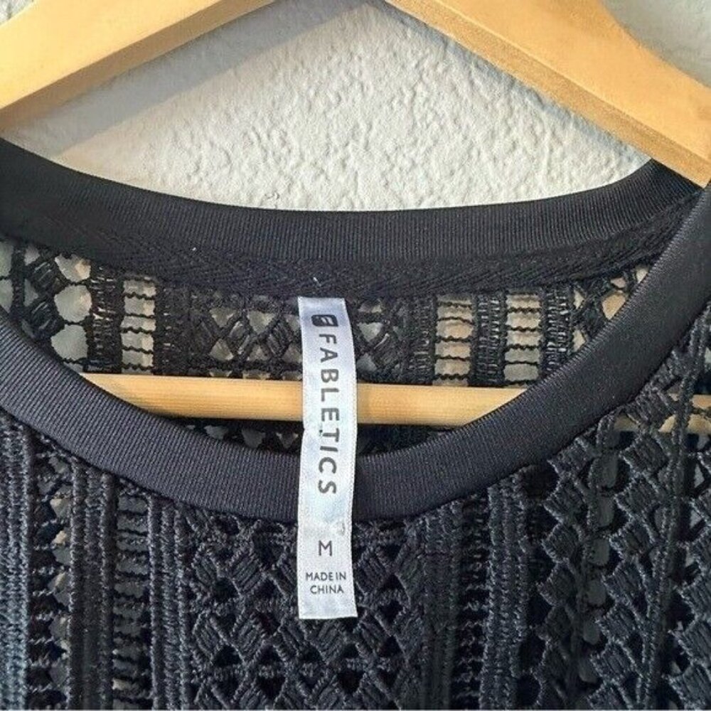 Fabletics Sophie Black Open Knit Crochet Long Sleeve Pullover Top Sz Medium - Picture 9 of 12